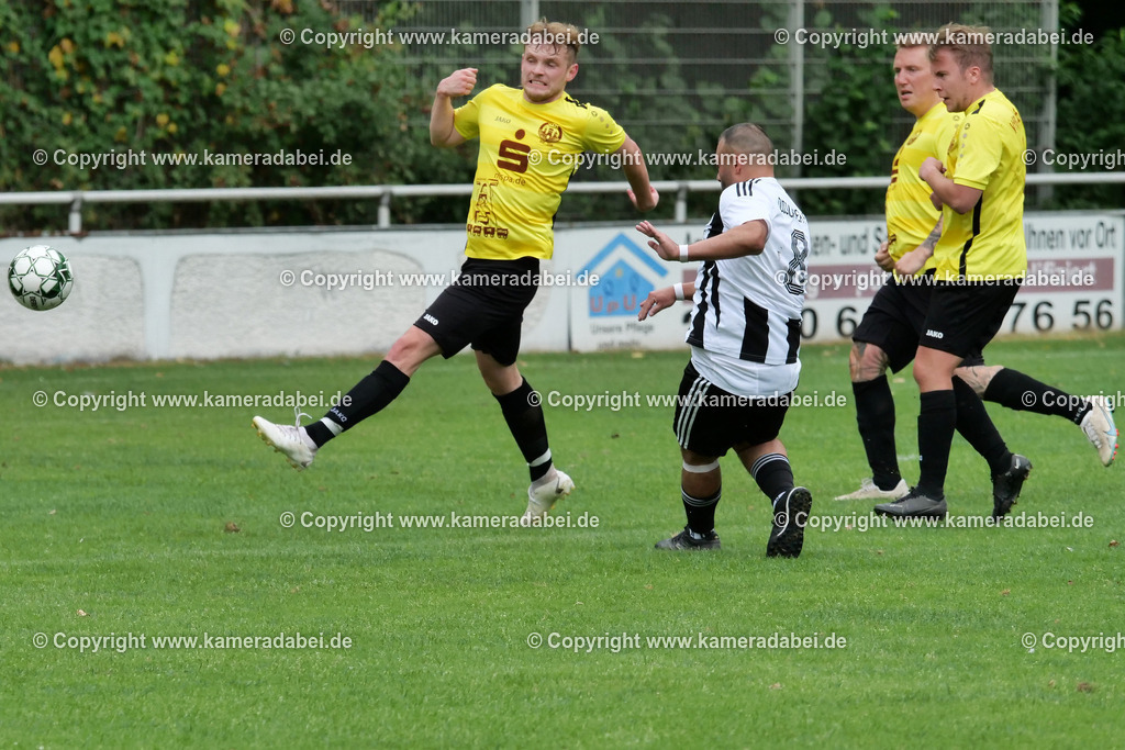 Fußball Kreisliga C : VFB Lohberg 2 - Duisburger FV 08 3 am 17.08.20205 in Dinslaken Lohberg | Fußball Kreisliga C : VFB Lohberg 2 (gelbe Trikots) - Duisburger FV 08 3 am 17.08.20205 in Dinslaken Lohberg - Realisiert mit Pictrs.com