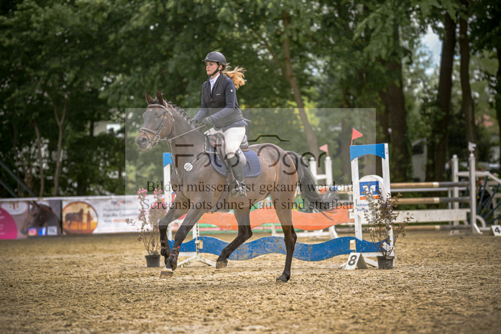 20240505-DOS_9919 | Entdecke hochwertige Reitturnierfotos von Foto Oger. Professionell, emotional und authentisch – jetzt Lieblingsmomente im Shop bestellen.Deutschlandweite Turnierfotografie. - Realisiert mit Pictrs.com