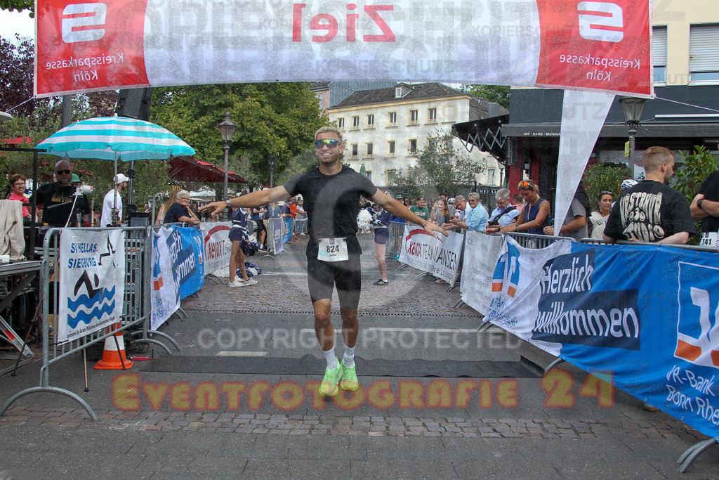 250824_1520_EV4_2826 | Sportfotografie im Rhein-Sieg Kreis, Köln, Bonn, NRW, Rheinland Pfalz, Hessen, etc. Unser Tätigkeitsfeld umfasst den Laufsport vom Volkslauf über den Marathon, Duathlon, Triathon bis zum Ultralauf wie Kölnpfad Ultra oder Schindertrail.