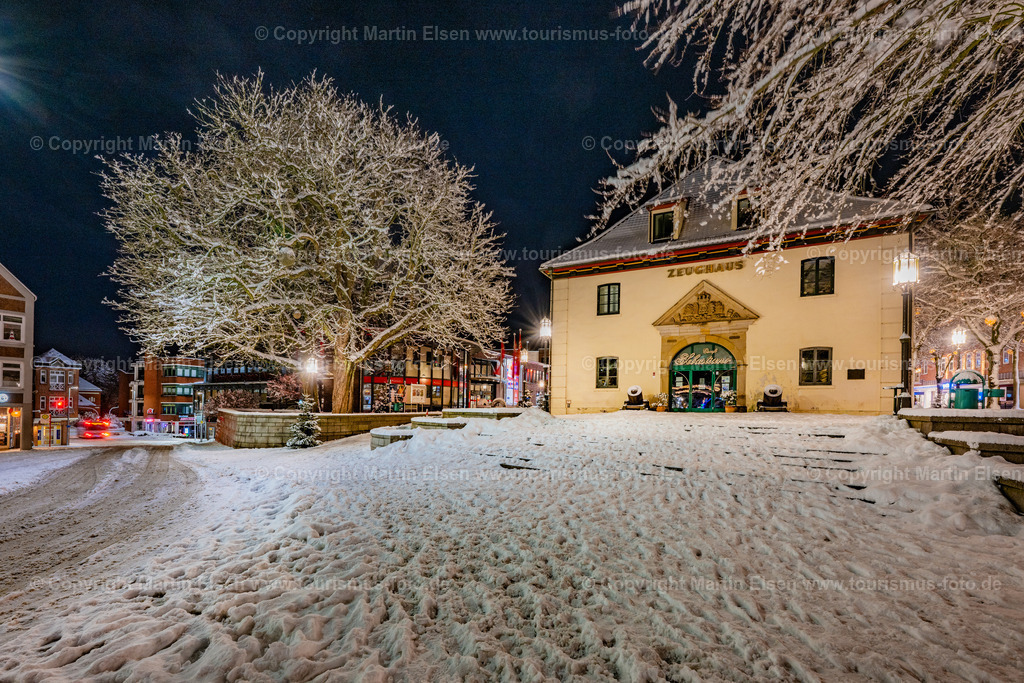 Stade Pferdemarkt Zeughaus Altstadt Winter Schnee_ELS_2587030126 | Fotos aus den Touristenorten aus Norddeutschland. - Realisiert mit Pictrs.com