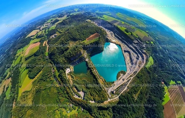 Balve230990256SteinbruchBlaueLagune | Luftbild, Steinbruch Asbeck und der Grubensee Blaue Lagune, Erdkugel, Fisheye Aufnahme, Fischaugen Aufnahme, 360 Grad Aufnahme, tiny world, Eisborn, Balve, Sauerland, Nordrhein-Westfalen, Deutschland