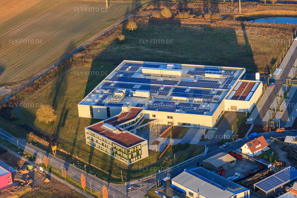 Luftbild: DBK EMS GmbH & Co. KG im Gewerbegebiet Nordring in Rülzheim im Bundesland Rheinland-Pfalz in Deutschland. – Foto: IMG_62267.jpg vom 23.02.2014 durch Werner Riehm/FLY-FOTO.de – Auflösung des Originals: 4752 x 3168 px – DBK Group - Your Partner for Heating & Cooling