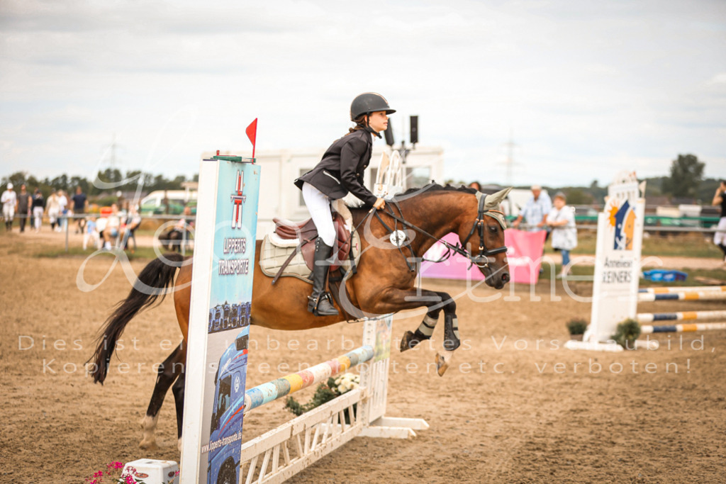 06.SoSpWB00348 | Leoni Ertmer Photography - Realisiert mit Pictrs.com