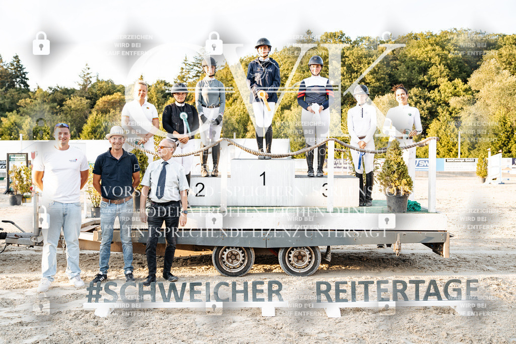 CK704041 | Turnierfotografie Pferdefotografie Trier Rheinland-Pfalz Pferdesport Reitsport Tierfotografie Sportfotografie Pferdevideo Pferdevideografie Equestrianvideography equestrianphotography  - Realisiert mit Pictrs.com