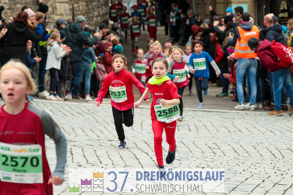 AOK JuniorCup 400m | 3Koenigslauf 2023 - Realisiert mit Pictrs.com