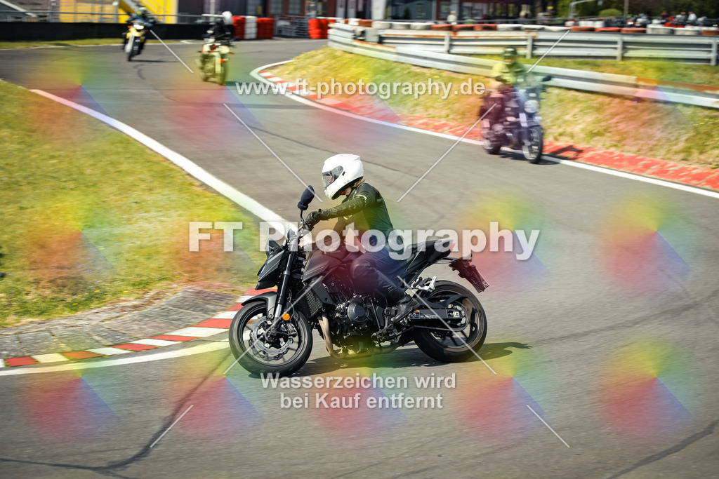 OBK_Mai_Martina_Markus-10812 | Hier findet Ihr Bilder von Touristenfahrten auf der Nürburgring Nordschleife oder von anderen Veranstaltungen die ich besucht habe. Viel Spass beim Durch Schauen 