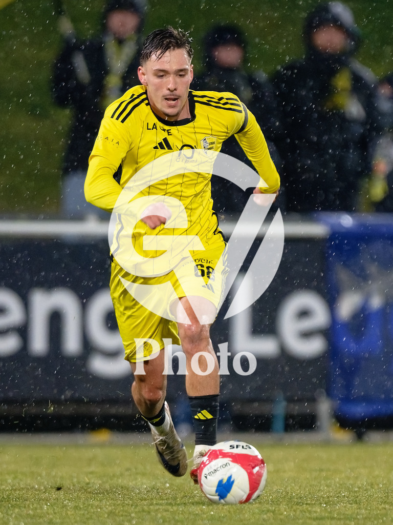 dieci Challenge League - FC Stade Nyonnais v Etoile Carouge FC |  during the dieci Challenge League match between FC Stade Nyonnais and Etoile Carouge FC at Centre sportif de Colovray in Nyon, Switzerland