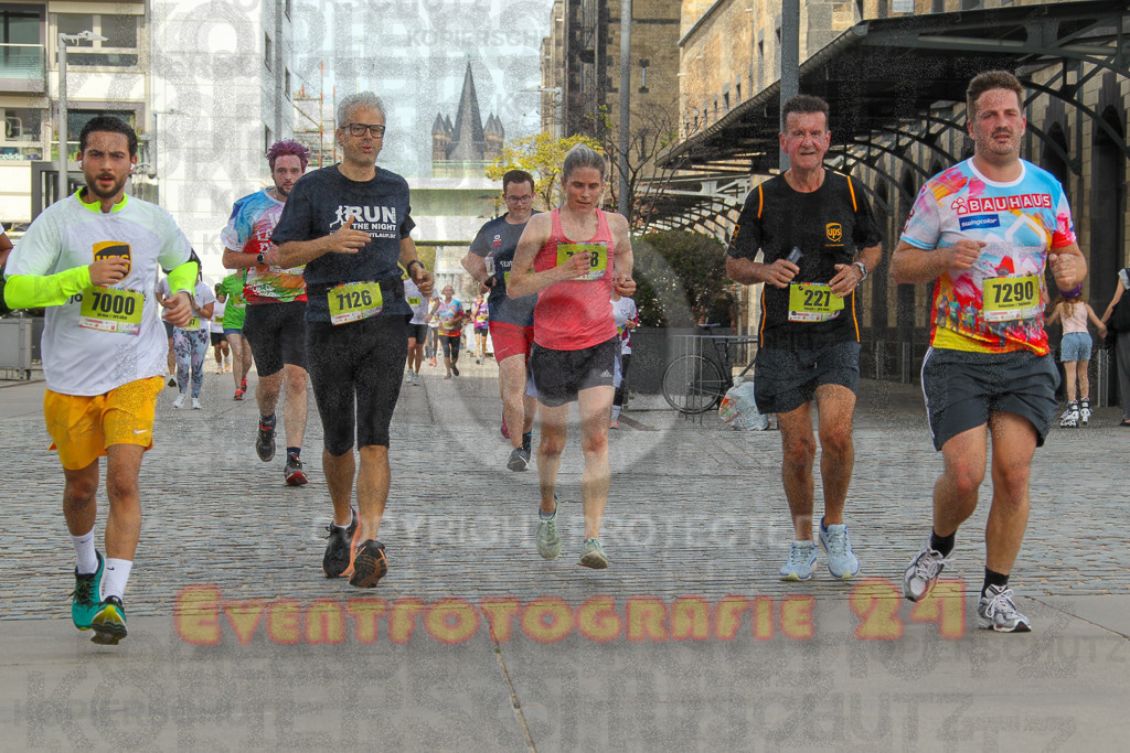 250920_1330_EV4_5856 | Sportfotografie im Rhein-Sieg Kreis, Köln, Bonn, NRW, Rheinland Pfalz, Hessen, etc. Unser Tätigkeitsfeld umfasst den Laufsport vom Volkslauf über den Marathon, Duathlon, Triathon bis zum Ultralauf wie Kölnpfad Ultra oder Schindertrail.