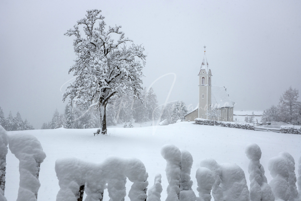 Mösern | Tief verschneites Mösern