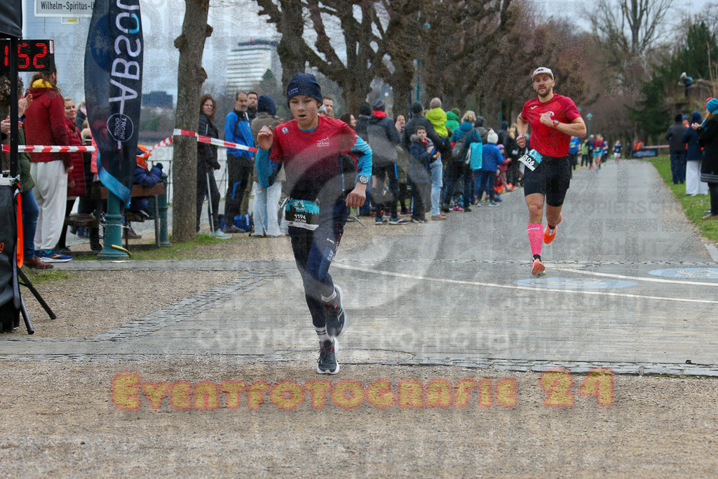 231231_1024_EX1_2208 | Sportfotografie im Rhein-Sieg Kreis, Köln, Bonn, NRW, Rheinland Pfalz, Hessen, etc. Unser Tätigkeitsfeld umfasst den Laufsport vom Volkslauf über den Marathon, Duathlon, Triathon bis zum Ultralauf wie Kölnpfad Ultra oder Schindertrail.