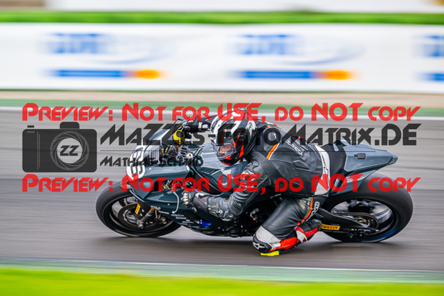 MaZZes_FotoMatrix_220924_6640 | PRO SUPERSTOCK