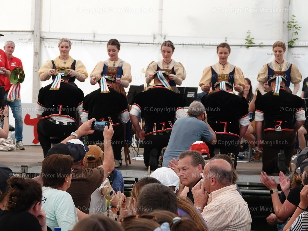 DSC06468 | Schwingen - Realisiert mit Pictrs.com