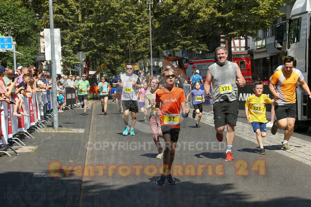 250621_1049_EX1_2707 | Sportfotografie im Rhein-Sieg Kreis, Köln, Bonn, NRW, Rheinland Pfalz, Hessen, etc. Unser Tätigkeitsfeld umfasst den Laufsport vom Volkslauf über den Marathon, Duathlon, Triathon bis zum Ultralauf wie Kölnpfad Ultra oder Schindertrail.