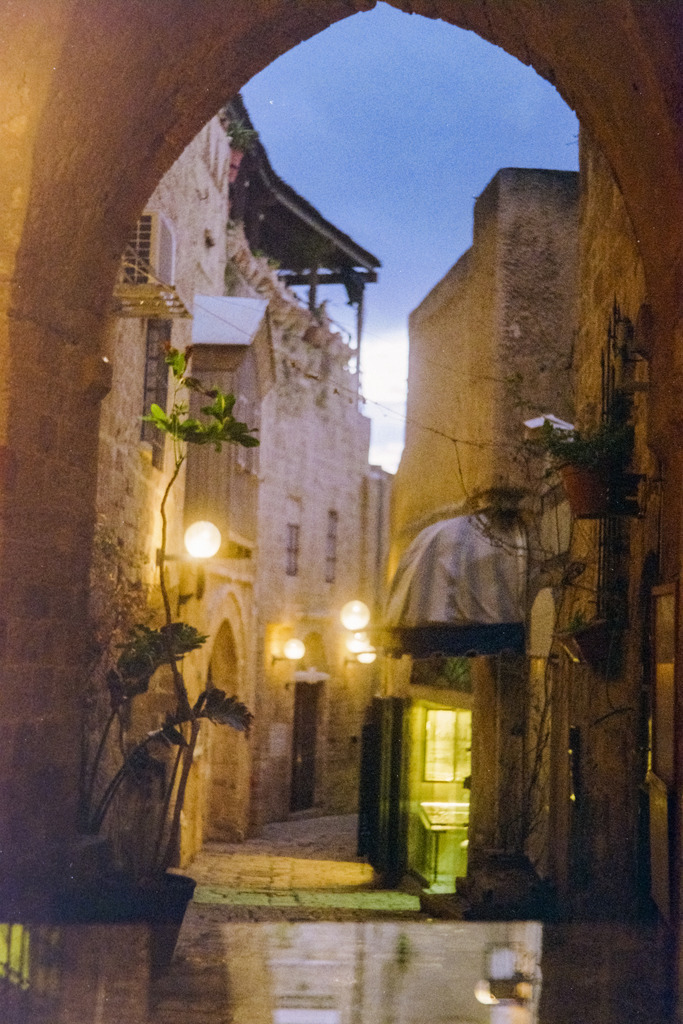 Jaffa, Israel | Online Shop für Christen: Christliche Poster XXL, Plakate, Wandbilder als Leinwand & christliche Postkarten, Kalender, Sticker & Lizenzen zum Download. Die Kunstwerke im christliche Geschenke Shop zeigen die Jahreslosung 2025, Gott, Jesus & mehr.