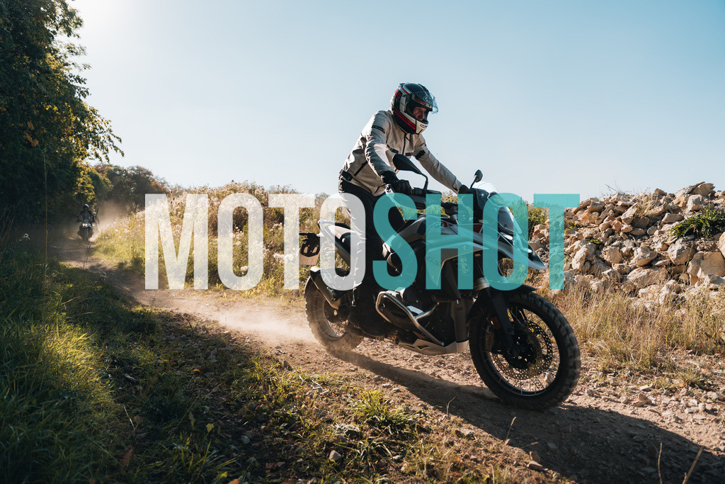MOTOSHOT_BIKESDIRT_BBQ_JH_06375 | MOTOSHOT