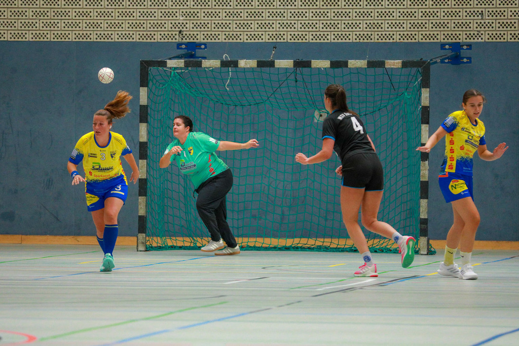 Neukirchen-Duisburg310825_037 | Bildergalerie von Sport-Ereignissen aber auch von weiteren spannenden Dingen - nicht nur vom Niederrhein. In Anlehnung an den bekannten Spruch von Hanns Dieter Hüsch heißt das Motto: "Niederrhein ist überall".  - Realisiert mit Pictrs.com