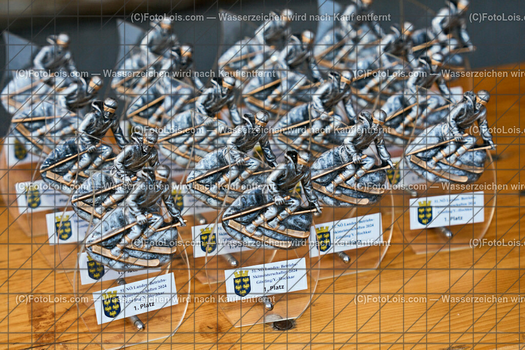 ALP9437_NOe-BetriebsSKI-LM_Ehrenpreise | (C)FotoLois.com, Alois Spandl. 51. Niederösterreichische LandesBetriebs-Skimeisterschaften, best of two, Almlift-Piste Hochkar, LSV - Schiclub Göstling-Hochkar, Fr 16. Februar 2024.