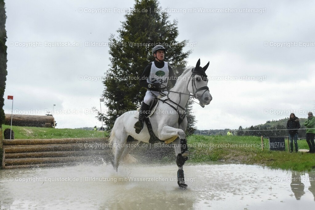 20230513_CCI2_Section2_Gelände_0552 | equistock