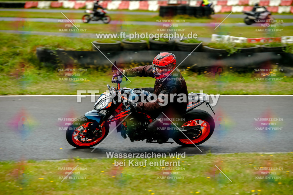 VBK-4646 | Hier findet Ihr Bilder von Touristenfahrten auf der Nürburgring Nordschleife oder von anderen Veranstaltungen die ich besucht habe. Viel Spass beim Durch Schauen 