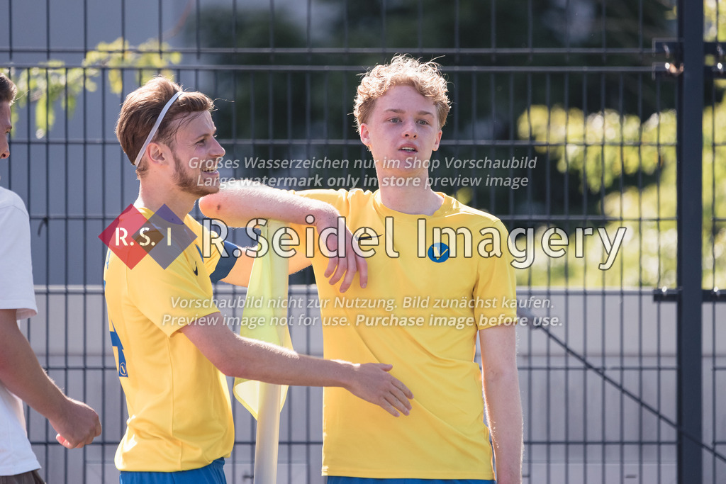 RS-1-132059 | Linus Poerschke (#24, SCV, Teamkapitän), Maximilian Benedict Moeller (#16, SCV)