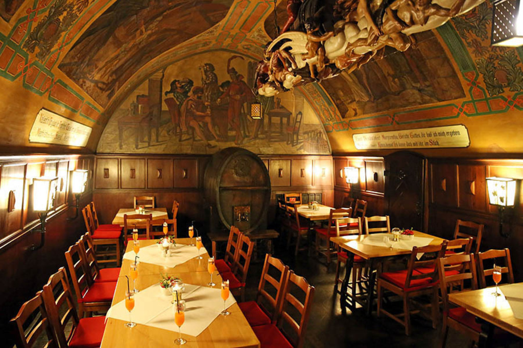 Foto: Leipzig - Auerbachs Keller | Das Team hinter BILDLEXIKON LEIPZIG bündelt historische wie aktuelle Informationen über die Stadt Leipzig in Text und Bild auf einer Plattform und stellt diese der interessierten Öffentlichkeit zur Verfügung.