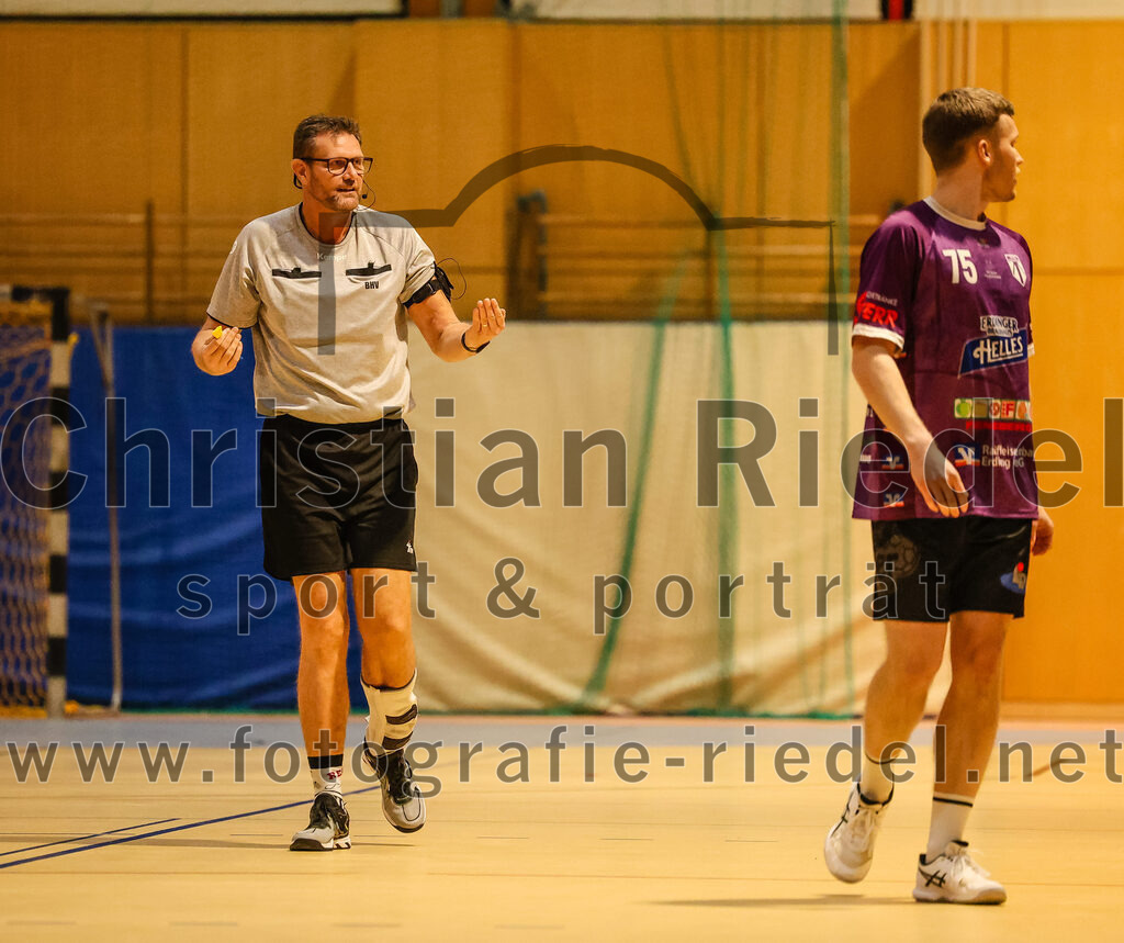 2024-03-09_011_SpVgg_Altenerding_gegen_SVW_Burghausen | Erding, Deutschland, 09.03.2024:
Handball, Bezirksoberliga Männer 2023 / 2024, 18. Spieltag, SpVgg Altenerding gegen SVW Burghausen, Endergebnis: 25:34

Ferdinand Menzel (SpVgg Altenerding, #75)

Foto: Christian Riedel / fotografie-riedel.net