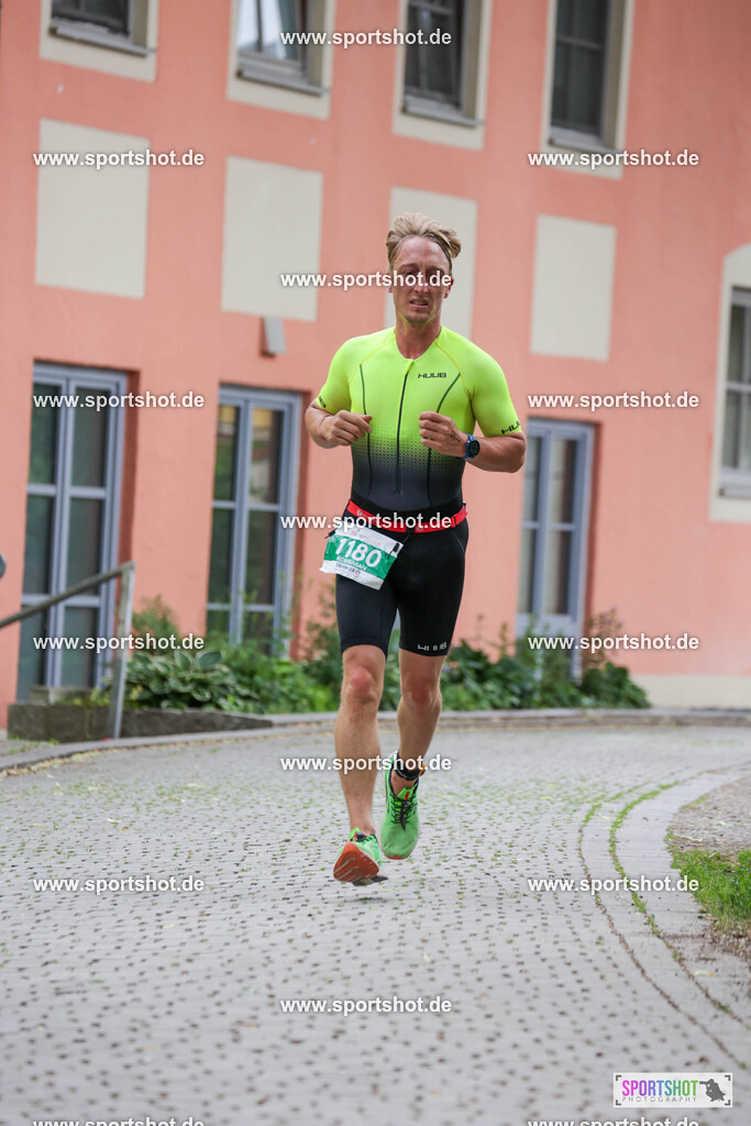 KSZ_4028 | Stadttriathlon Erding 2025. #yourpictrs #sportshot_your_pictrs @Sportshotphotography #stadttriathlonerding Copyright: www.sportshot.de