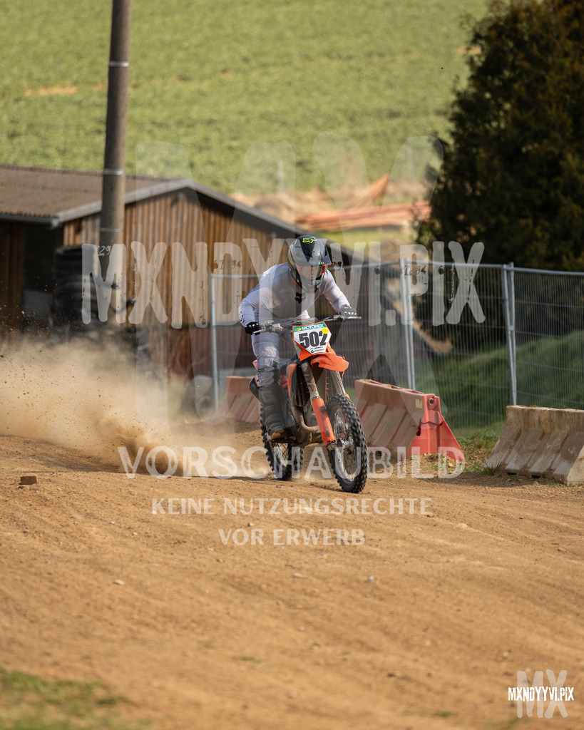 866A3883 | mxndyyvipix