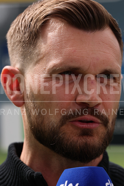 SK Puntigamer Sturm Graz vs TSV Egger Glas Hartberg – Championship Group    | Graz, Austria, 12.Apr.26 - SOCCER - ADMIRAL Bundesliga, SK Puntigamer Sturm Graz vs TSV Egger Glas Hartberg. The image shows head coach Fabio Ingolitsch (STU).    