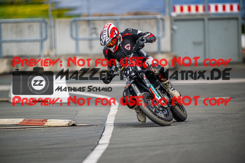 MaZZes_FotoMatrix_230506_2650 | S4