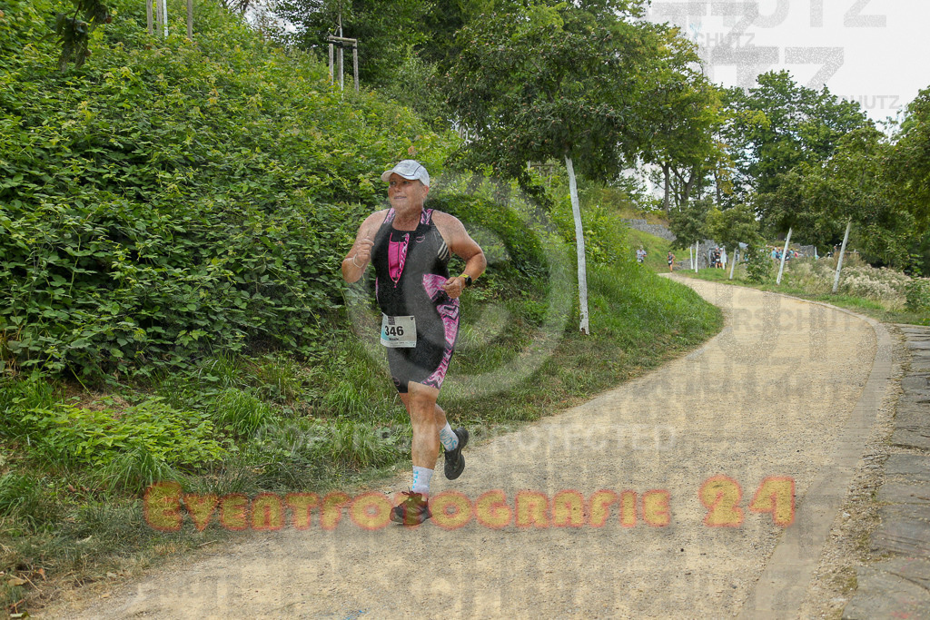 250824_1352_EX1_4070 | Sportfotografie im Rhein-Sieg Kreis, Köln, Bonn, NRW, Rheinland Pfalz, Hessen, etc. Unser Tätigkeitsfeld umfasst den Laufsport vom Volkslauf über den Marathon, Duathlon, Triathon bis zum Ultralauf wie Kölnpfad Ultra oder Schindertrail.