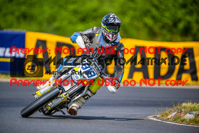 MaZZes_FotoMatrix_220528_2493 | Fotograf Mathias Schmid
Sportfotograf,
Eventfotograf,
Hochzeitsfotograf,
Portraitfotograf