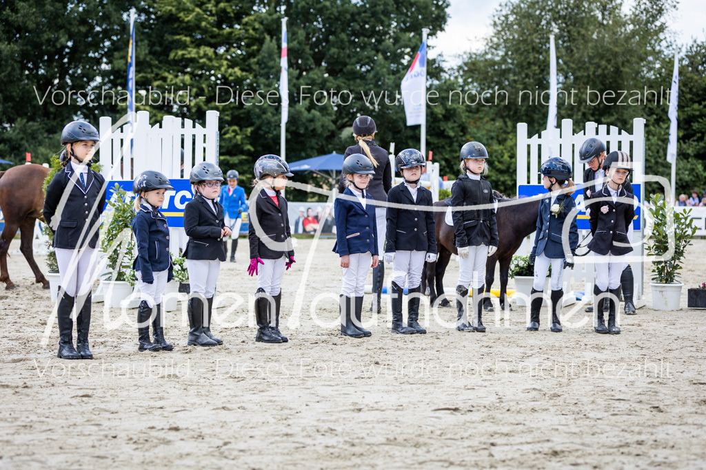 BHO-Führzügel1-035 | MomenTaufnahmen Pferdesportfotos