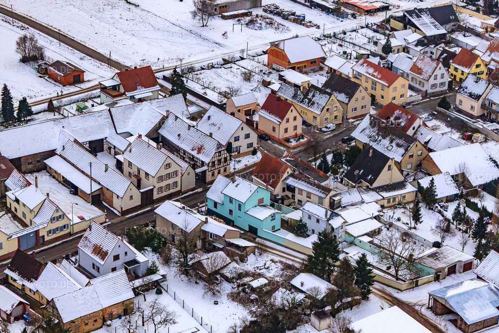 Luftbild: Saarstraße Im Winter bei Schnee in Kandel im Bundesland Rheinland-Pfalz in Deutschland. Foto: IMG_23549.jpg vom 16.01.2010 durch Werner Riehm/FLY-FOTO.de