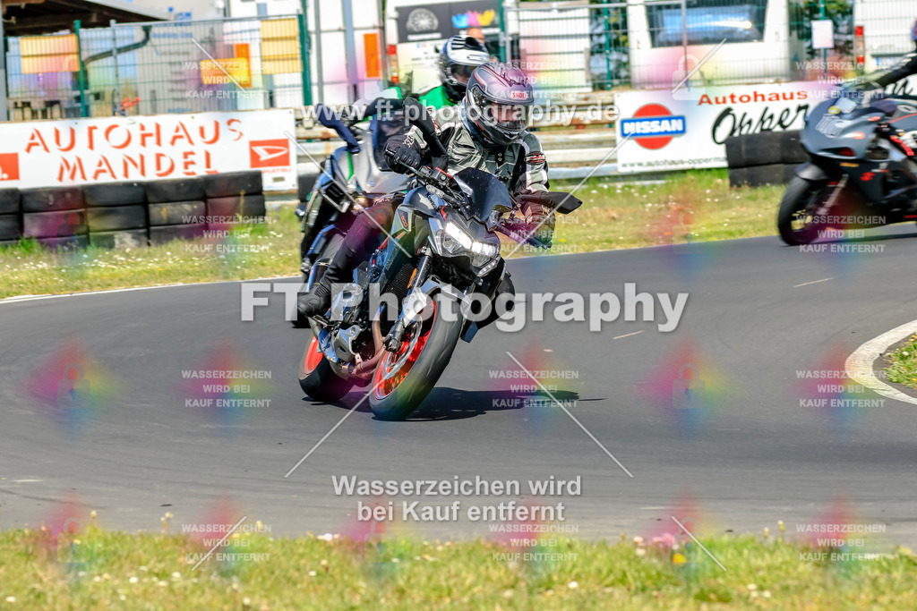 _OTO2134 | Hier findet Ihr Bilder von Touristenfahrten auf der Nürburgring Nordschleife oder von anderen Veranstaltungen die ich besucht habe. Viel Spass beim Durch Schauen 