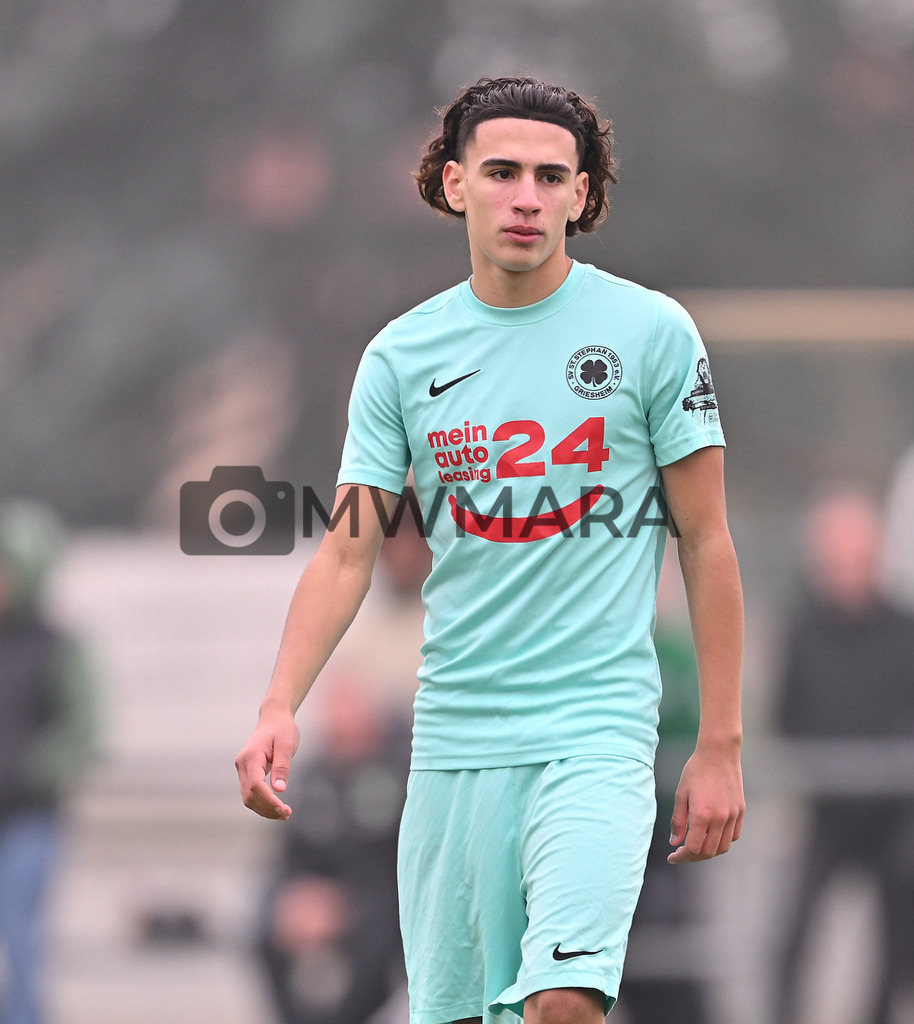 Fussball I Herren I Saison 2025-2026 I Bundesliga I 6. Spieltag I Eintracht Frankfurt - FC Bayern München  | MWMARA - Realisiert mit Pictrs.com