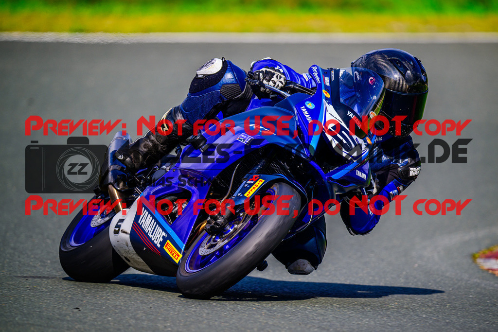 MaZZes_FotoMatrix_240728_6007705_3561 | R7