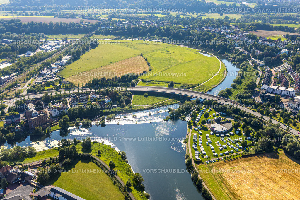 Hattingen240810570 | Luftbild, Ruhrbrücke Bochumer Straße, Campingplatz Ruhrbrücke und Wehr, Ruhr-Wehr mit Bootsgasse und Fischtreppe, Baak, Hattingen, Ruhrgebiet, Nordrhein-Westfalen, Deutschland
