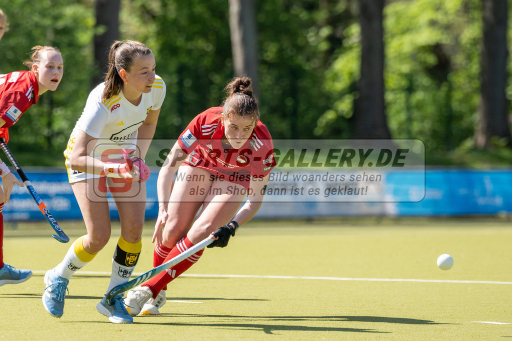 SFE_20250412_0101 | Köln, Deutschland, 12.04.2025:  Hockey 1. Bundesliga Damen Rot-Weiss Köln - Harvestehuder THC im KTHC Stadion Rot-Weiss Köln Tennis and Hockey Club am 12.04.2025 in Köln, Deutschland. (Foto von Stephan Fehrmann)Köln, Germany, 12.04.2025: Hockey 1. Bundesliga Damen Rot-Weiss Köln - Harvestehuder THC in KTHC Stadion Rot-Weiss Köln Tennis and Hockey Club at 12.04.2025 in Köln, Deutschland. (Foto from Stephan Fehrmann)