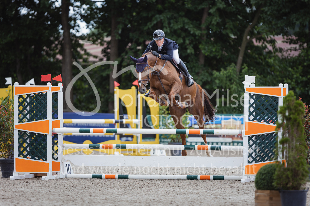 220705_Mühlen_SprPf-A3-346 | Late Entry Mühlen
05.07.2022
03 Springpferde-A**, 4-6jährige Pferde