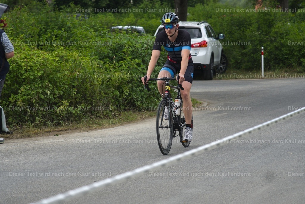 triathlon_wuerzburg_r_2026_06_14-226 | Shop für Fotos von Sportevents z.B. Obstacle Course Racing, OCR, Triathlon, Trail Run und MTB - Realisiert mit Pictrs.com