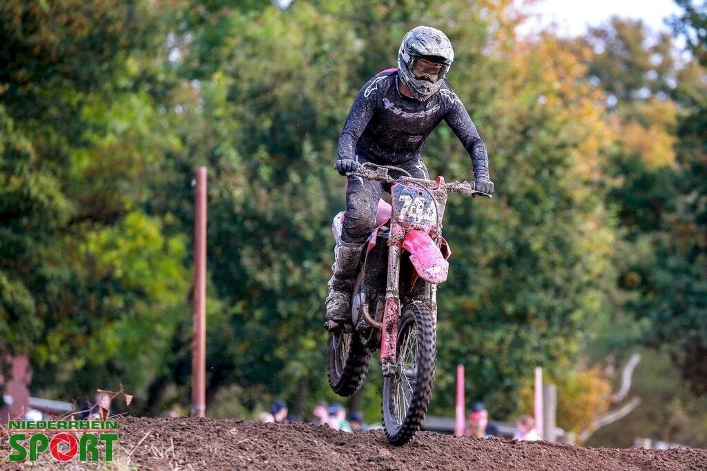 OpenTrack2024_Sonntag_Experten_191 | Bildergalerie von Sport-Ereignissen aber auch von weiteren spannenden Dingen - nicht nur vom Niederrhein. In Anlehnung an den bekannten Spruch von Hanns Dieter Hüsch heißt das Motto: "Niederrhein ist überall".  - Realisiert mit Pictrs.com