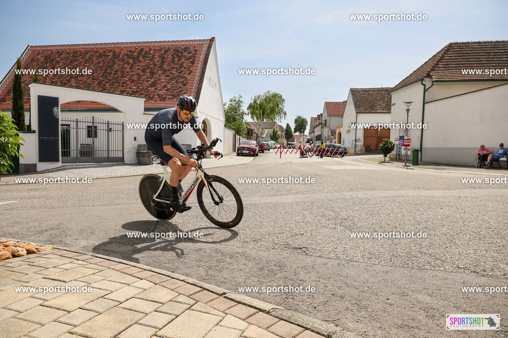 LUR_6573 | Neusiedler See Radmarathon 2025 #neusiedlerseeradmarathon #yourpictrs #sportshot_your_pictrs @Sportshotphotography Copyright:www.sportshot.de