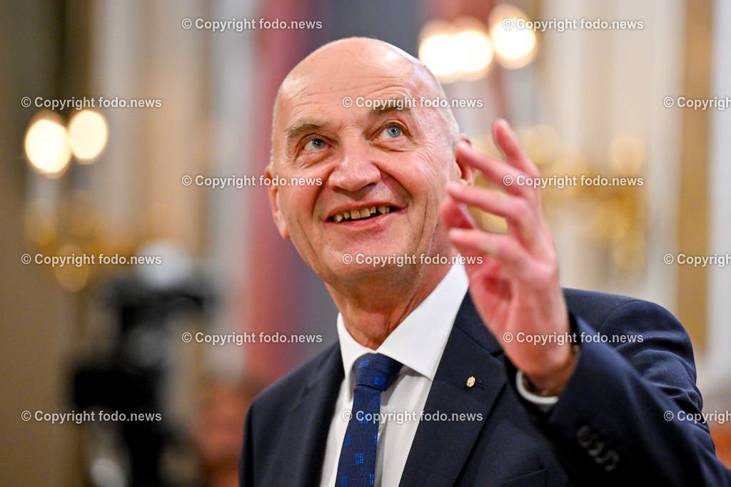 Landhaus Linz_ Promenade_ Landtagssitzung_ 24.10.2024-35 | 24.10.2024, Landhaus Linz AUT, Promenade, Landtagssitzung, im Bild LR Christian Doerfel (VP)