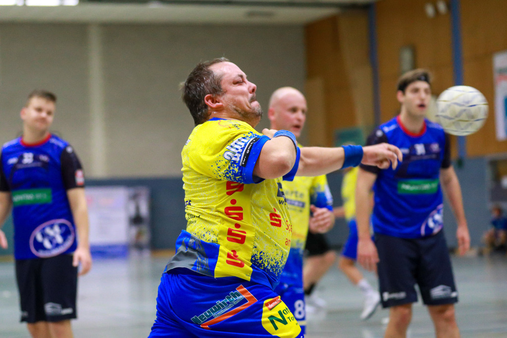 SVN_OscRheinhausen_021124_027 | Bildergalerie von Sport-Ereignissen aber auch von weiteren spannenden Dingen - nicht nur vom Niederrhein. In Anlehnung an den bekannten Spruch von Hanns Dieter Hüsch heißt das Motto: "Niederrhein ist überall".  - Realisiert mit Pictrs.com