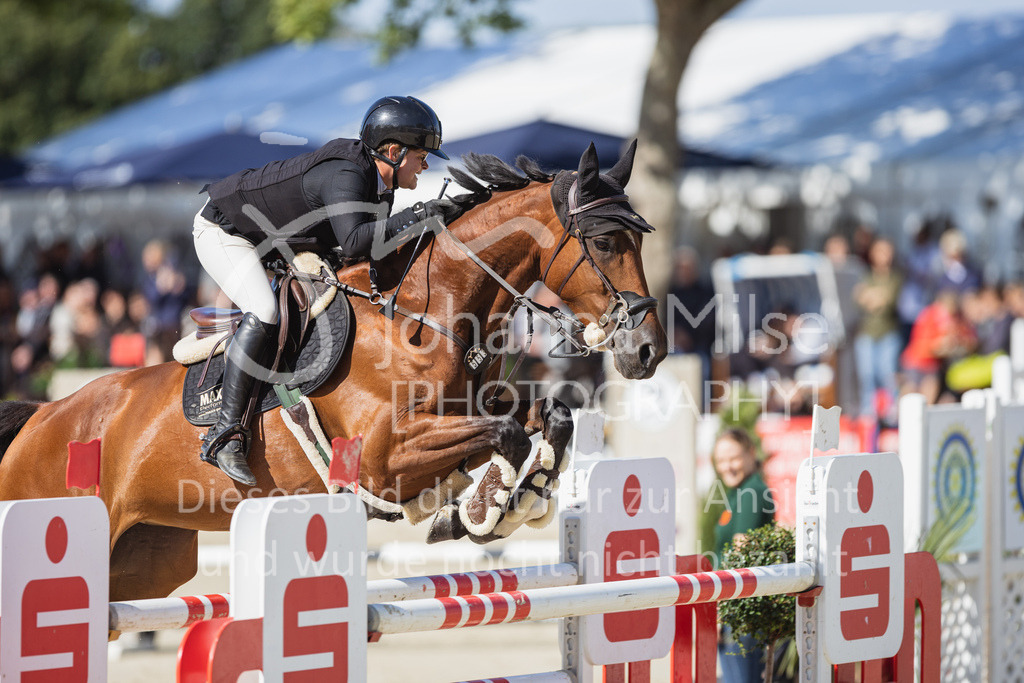 230730_BHO_GrosserPreis-561 | Deine schönsten Turniermomente als professionelle Fotos! Entdecke hochwertige Pferdesport-Fotografie im Online-Shop. Jetzt Fotos finden & bestellen!