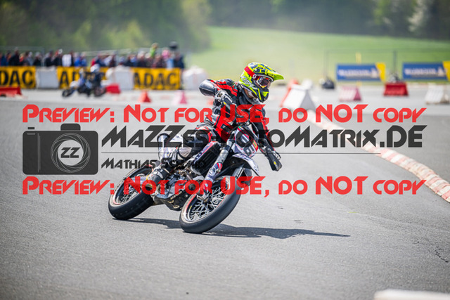 MaZZes_FotoMatrix_230507_9849 | UE40