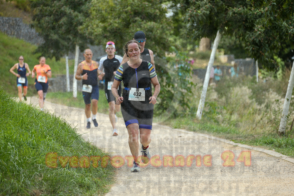 250824_1409_EX1_5195 | Sportfotografie im Rhein-Sieg Kreis, Köln, Bonn, NRW, Rheinland Pfalz, Hessen, etc. Unser Tätigkeitsfeld umfasst den Laufsport vom Volkslauf über den Marathon, Duathlon, Triathon bis zum Ultralauf wie Kölnpfad Ultra oder Schindertrail.