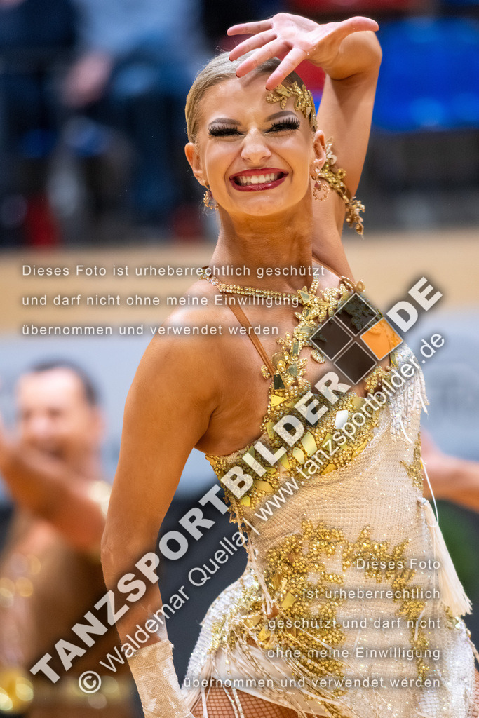 20260328-03384 | Hier finden Sie Tanz Bilder vom Latein und Standard Formationen tanzen. Sportbilder vom Tanzsport. Schöne Fotos und von Weltmeisterschaft, Europameisterschaft, Bundesliga, Regionalliga, Oberliga und Landesliga sowie von GOC Stuttgart, DanceComp, WM Bremen