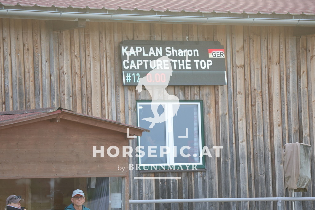 0P6A0127 | Willkommen bei Brunnmayr - Design & Fotografie – Ihrem Spezialisten für Reitturniere und Pferdeveranstaltungen in Oberösterreich, Salzburg und Bayern! Seit über 17 Jahren sind wir leidenschaftlich dabei.